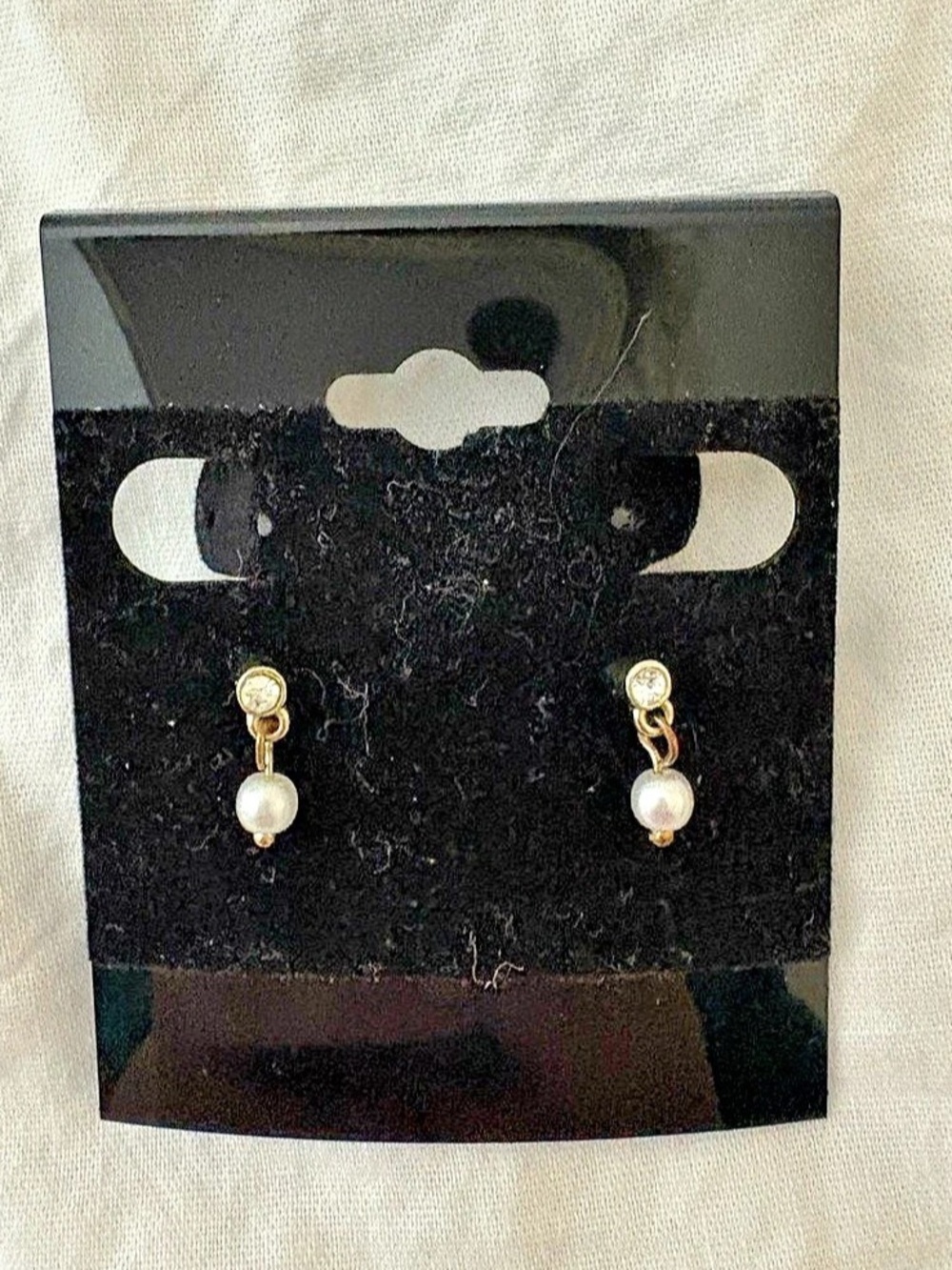 Gold-Tone Pearl Drop Earrings Like New